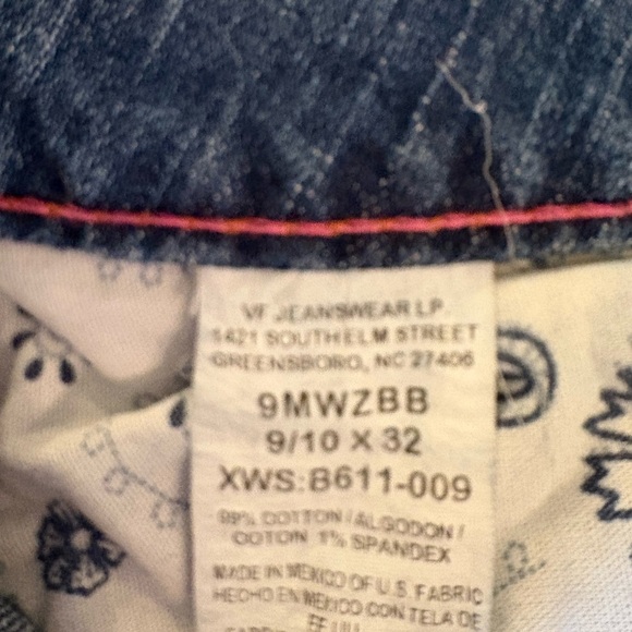 Wrangler Classic Blue Denim Women's Jeans - Picture 4 of 4